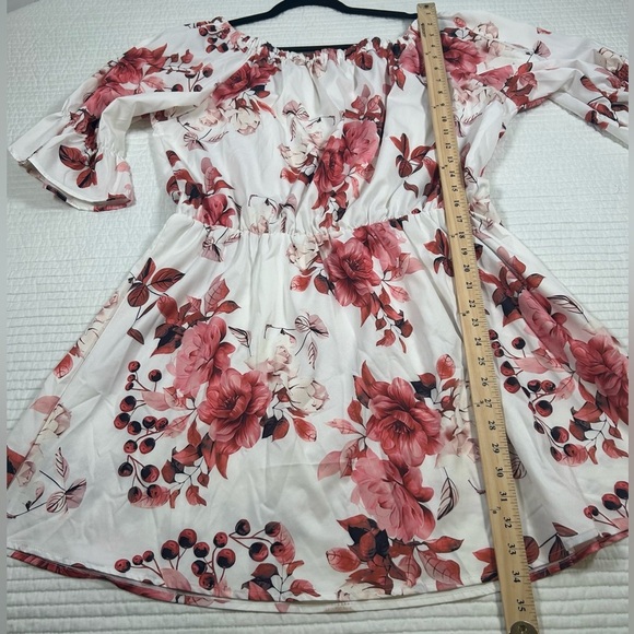 Floral Off-Shoulder Dress in Pink and White Size 2XL (fits like an XL) - Picture 6 of 8